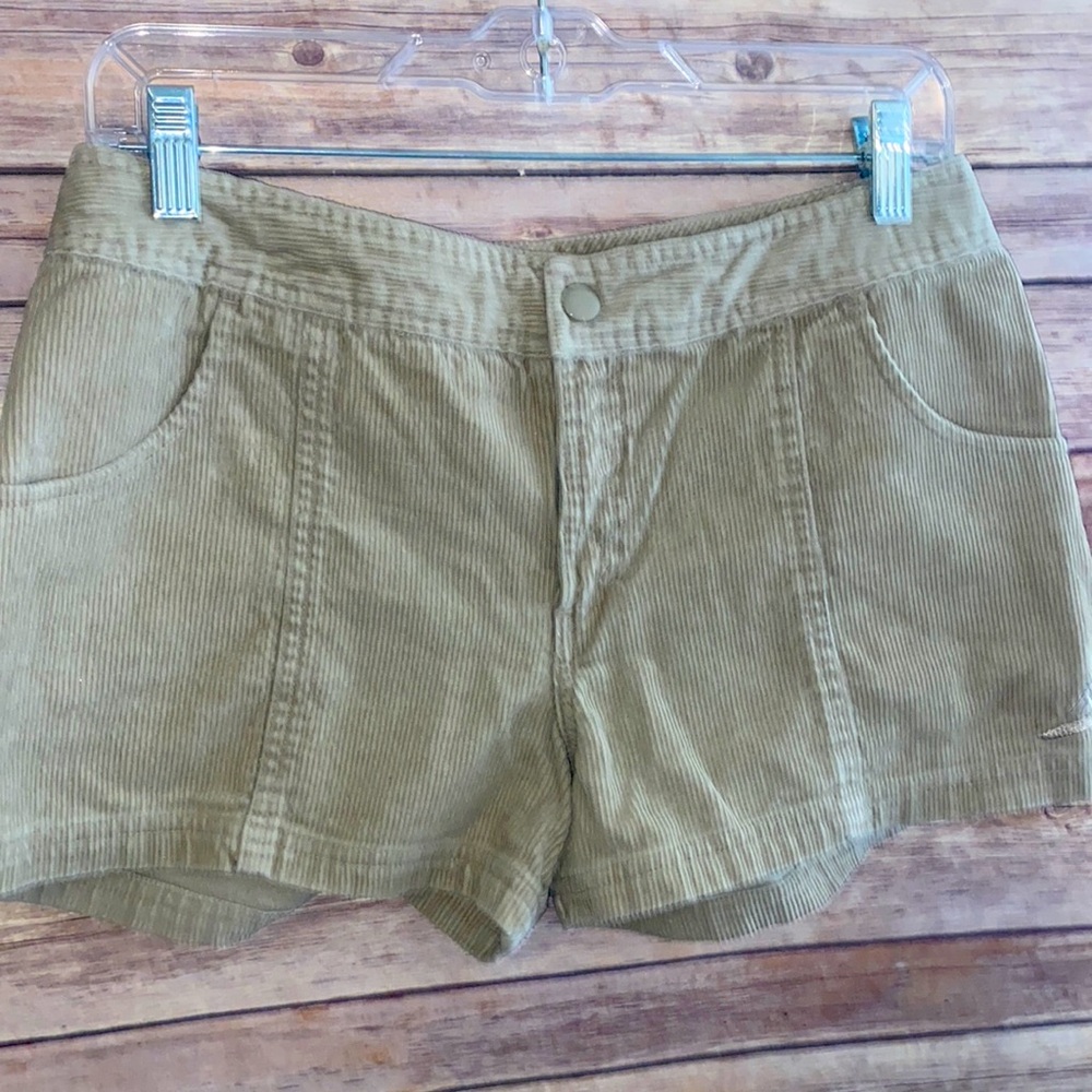 🎈Sale🎈Vintage Y2K Courdaroy Shorts Size Medium